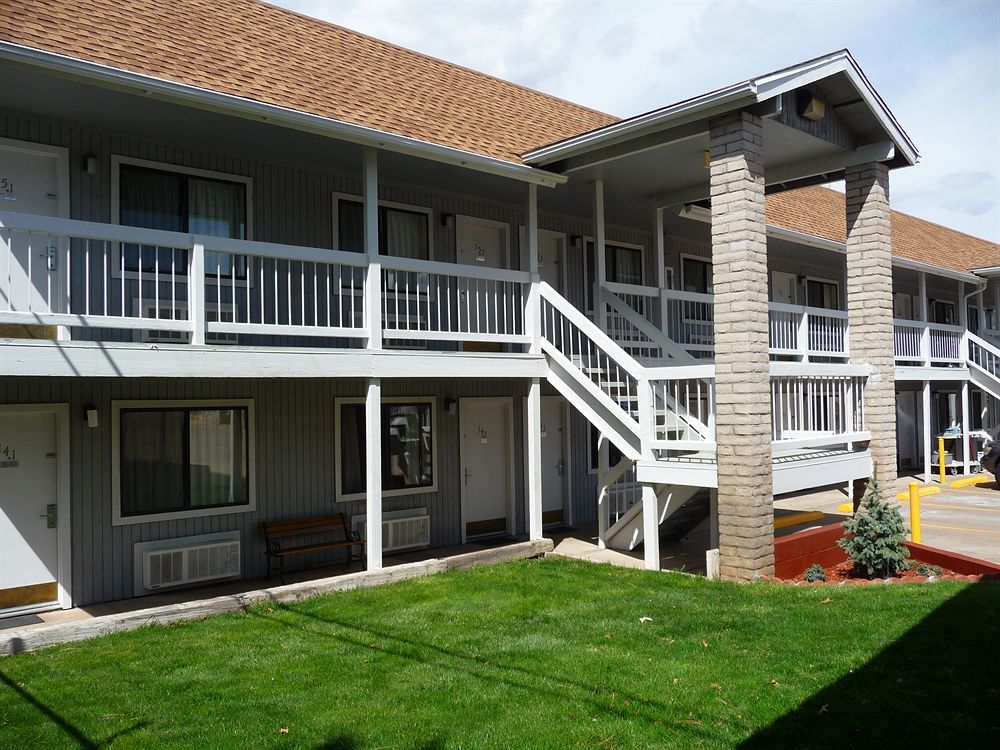 The Kc Motel Show Low Exterior foto