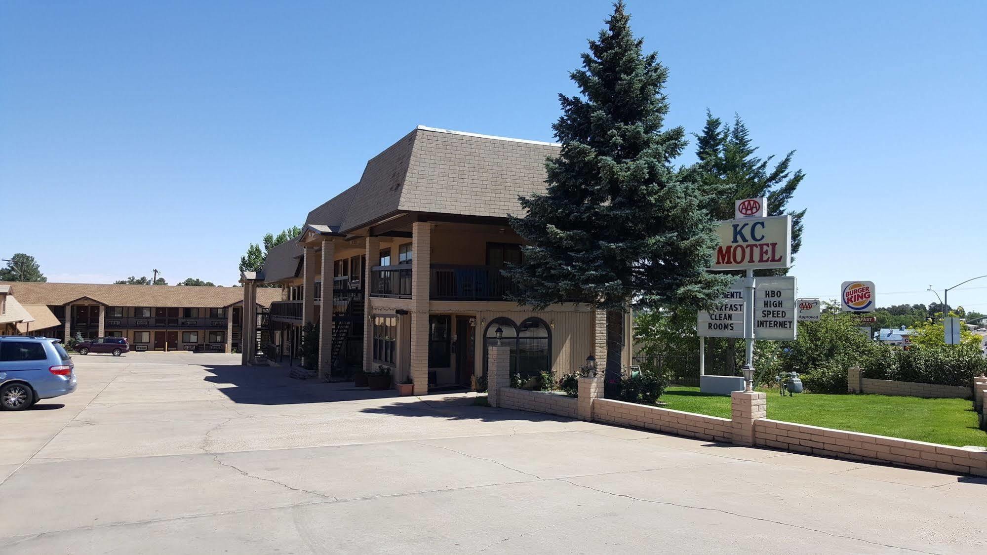 The Kc Motel Show Low Exterior foto